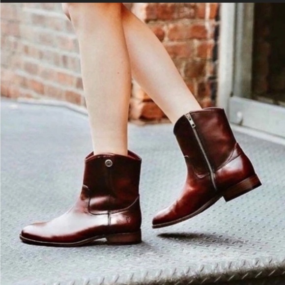 Frye Melissa Short Brown Leather Booties 6 Classic Equestrian Moto Bohemian - Picture 13 of 14